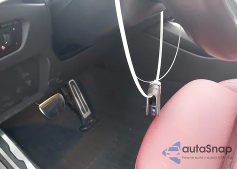 2023 BMW 330I xDrive z USA, uszkodzony, nr VIN 3MW89FF00P8D01223